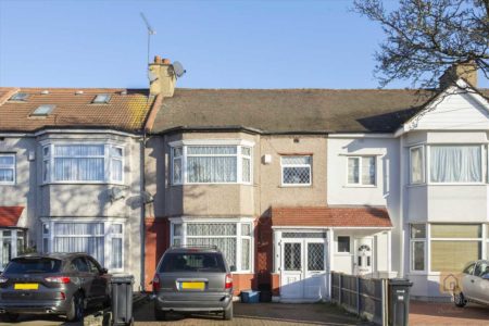 Glenham Drive, Gants Hill, Ilford, IG2