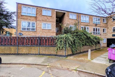 Rosebank Gardens, Bow, London, E3