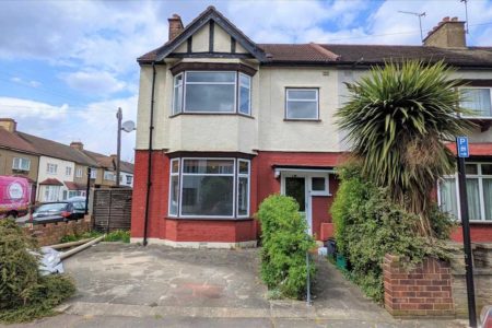 Cranley Drive, Newbury Park